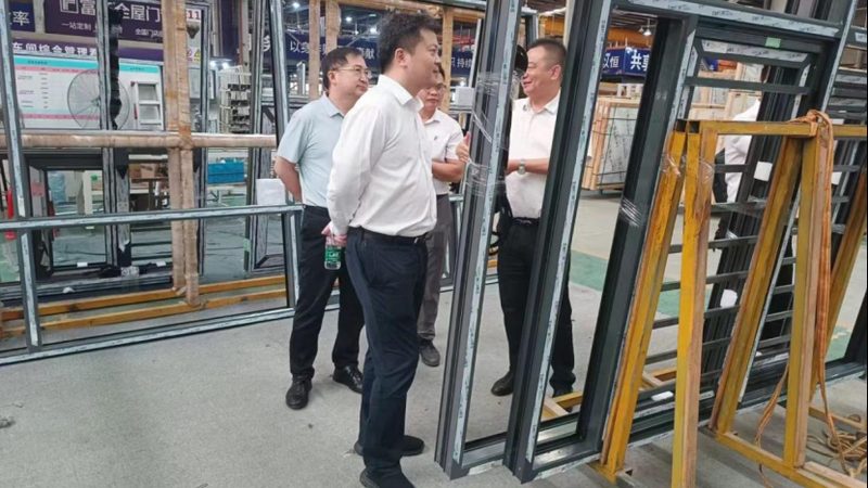 铝合金门窗：揭秘十大品牌背后的技术秘密