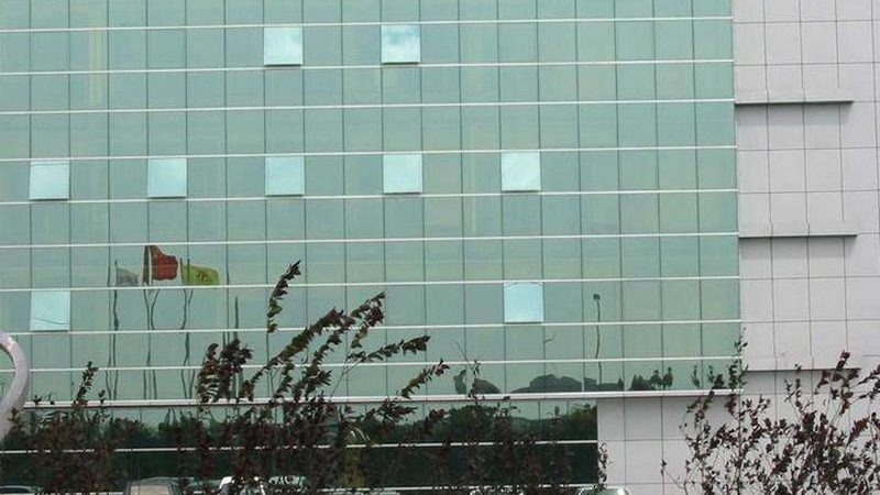 系统门窗滑轮维修：关键步骤与注意事项