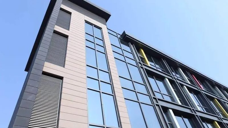 工程门窗五金件批量报价，如何精准把握成本与性能？**